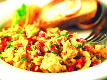 Experiment with scrambled eggs