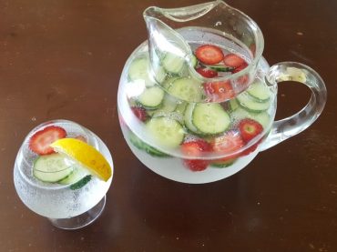 Summer sipping without the booze – AMAZING easy to make non-alcoholic drinks