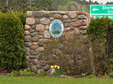 Former Madawaska Valley sign base to remain a “feature” of Arena Rd.