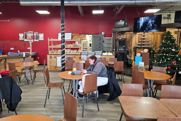 Homelessness-The-Grind_01-fw